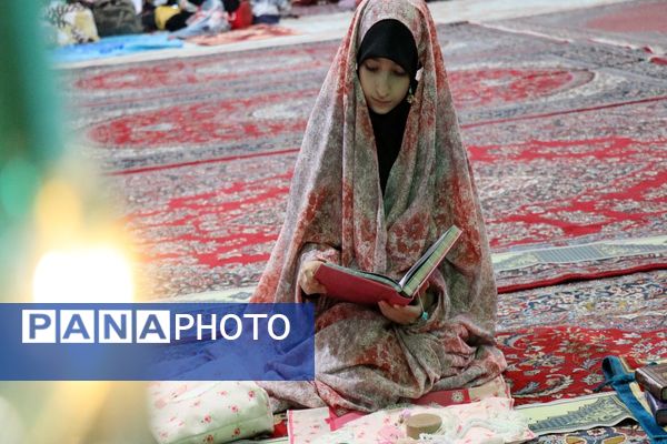 گزارشی از فرودگاه دل‌ها؛ زائران سکوت در باند پرواز به سوی خدا