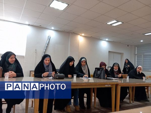 انجمن‌های اسلامی یکی از ثروت‌های جمهوری اسلامی اند