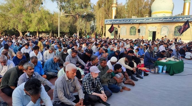 مراسم باشکوه دعای عرفه در رودان