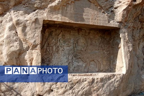 نقش برجسته تیمور از آثار باستانی در شهر کازرون 