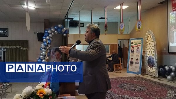 اختتامیه یازدهمین جشنواره نوجوان خوارزمی در نیشابور 