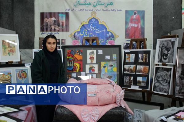 نمایشگاه دست‌سازه‌های هنرستان‌های ناحیه۲ زنجان