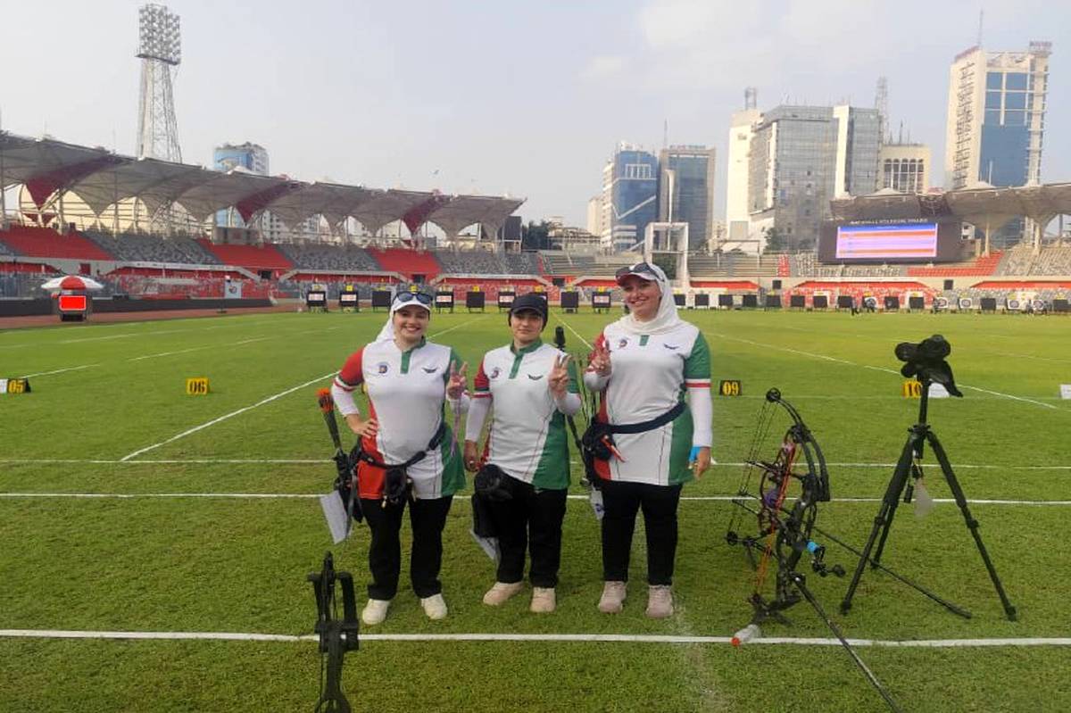 مدال برنز آسیا بر گردن بانوان کامپوند ایران