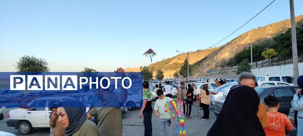 برگزاری جشنواره پرواز بادبادک ها در شیروان