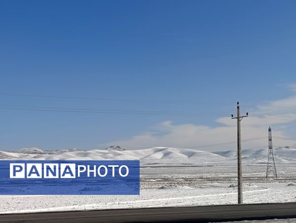 رقص دانه‌های برف بر بام‌های سفیددشت