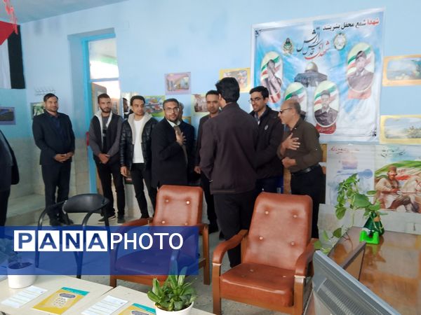 افتتاح اتاق انجمن اسلامی در دبیرستان خاتم الانبیاء (ص) زاوه