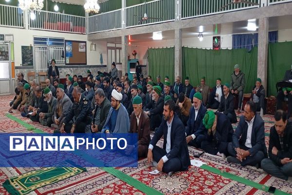 اقامه نماز جمعه در شهر بار نیشابور