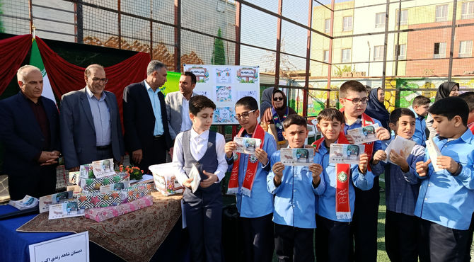 مهر و مهربانی در آموزشگاه شاهد زند اکبری ناحیه ۴شیراز