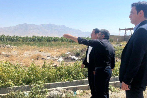  رایزنی برای ساخت مدرسه در زمین وقفی شترخُفت نورآباد لرستان