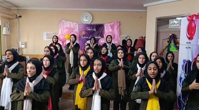 روز زن، جشن میلاد حضرت زهرا(س) در دبیرستان تربیت