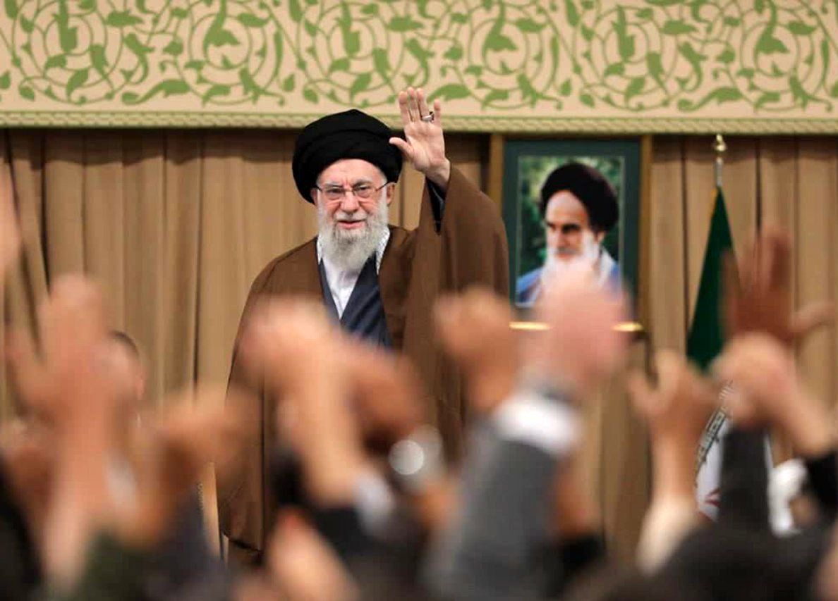 از شوق دیدار تا سرود عزت،روایت یک روز فراموش‌نشدنی