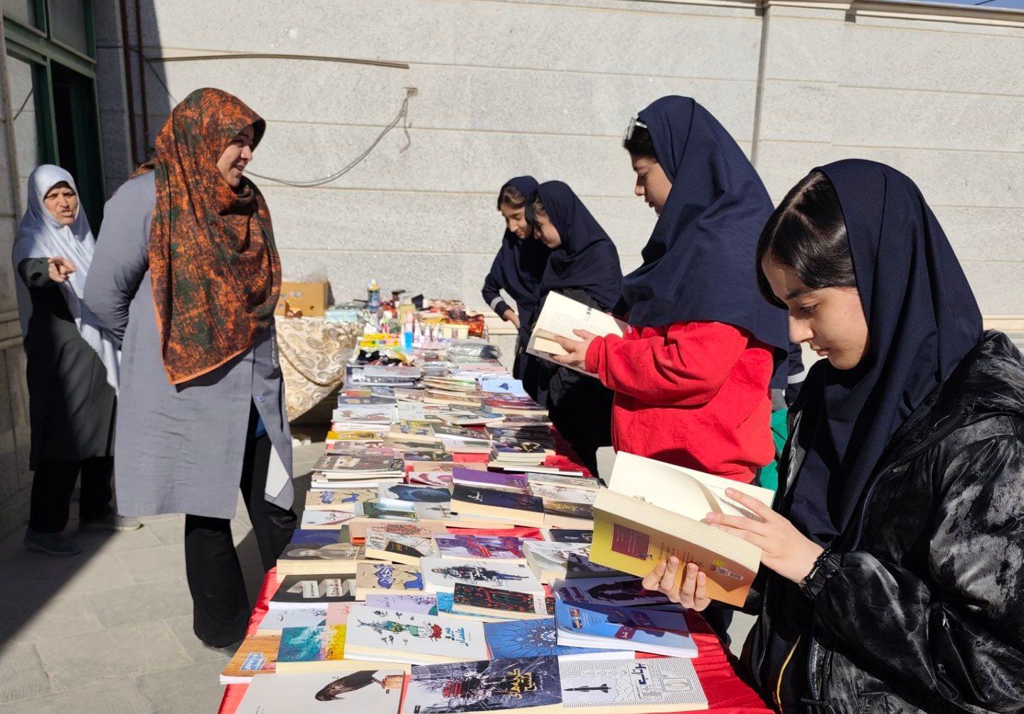 اردوی عملی امادگی دفاعی دانش آموزان دبیرستان پیرایش 