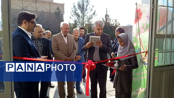 آیین افتتاح پایگاه نهضت سواد آموزی در دبستان شهید نجفی فدافن