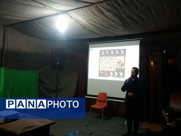 تشییع پیکر شهید گمنام در نمایشگاه یاس کبود 