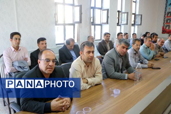 آیین تکریم و معارفه رئیس آموزش‌وپرورش شهرستان سامان