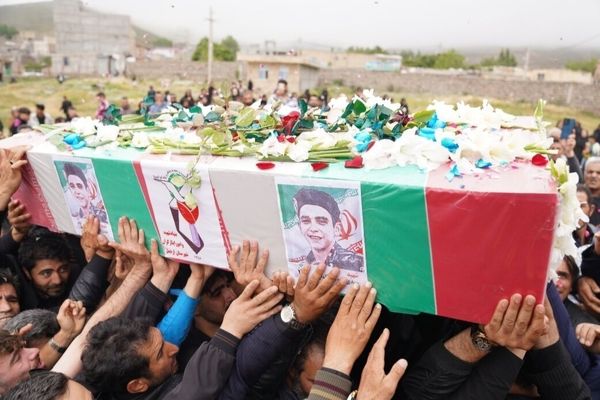 تشییع پیکر شهید والامقام «مهدی فروتن‌آلوارس» در شهرستان سرعین