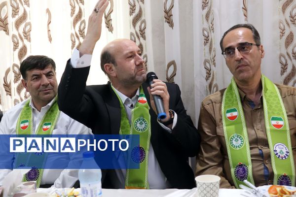آیین سپاس مربی در آذربایجان شرقی
