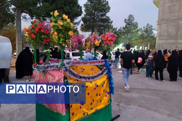 ندای لبیک یا حسین در روز عاشورا 