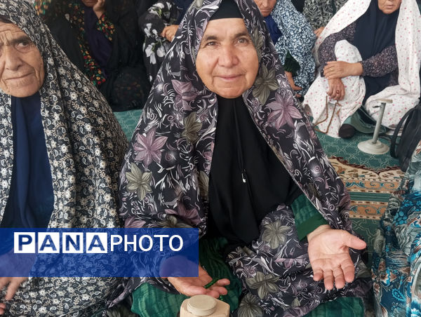  صفوف نماز جمعه لردگان؛ نبض جامعه در دست همدلی و بصیرت