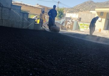 قول مسئولین برای آسفالت محوطه حیاط آموزشگاه نجمه ملک شیر عملی شد