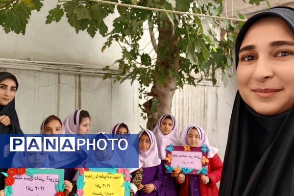 حضور فرمانده بسیج دانش‌آموزی در دبستان آزاده ناحیه 2 شهرری به‌مناسبت هفته بسیج دانش‌آموزی 