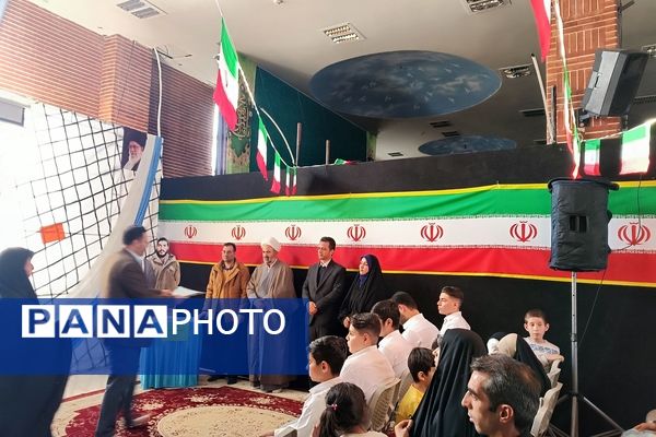 برگزاری جشن اتمام حفظ کل قرآن واعطای مدرک قرآنی به دانش آموزان و 