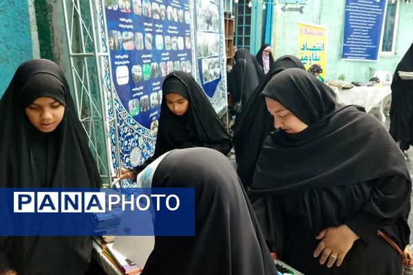 برپایی غرفه‌های اقتصاد مقاومتی؛ نماد شکوفایی و هم‌افزایی در هفته بسیج