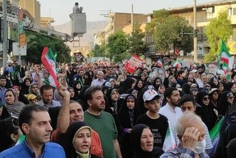 شیراز، یک‌صدا در میدان اقتدار