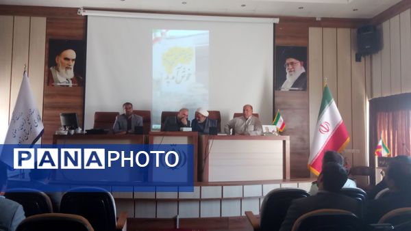جلسه شورای آموزش و پرورش در شهرستان زاوه