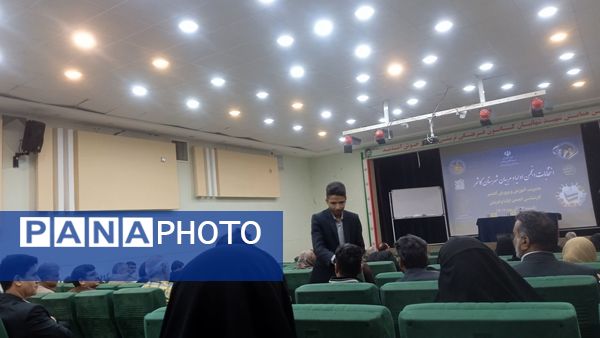 انتخابات شورای انجمن اولیا و مربیان شهرستان کاشمر در کانون لقمان