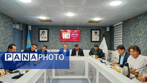 رونمایی از دو اثر جدید قاسم بدره در آیین «شب شعر برای ایران»