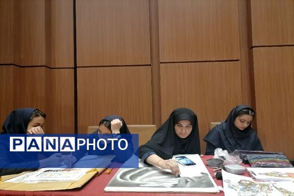 تقدیر از ستارگان علمی، فرهنگی و ورزشی دختر به‌مناسبت دهه کرامت