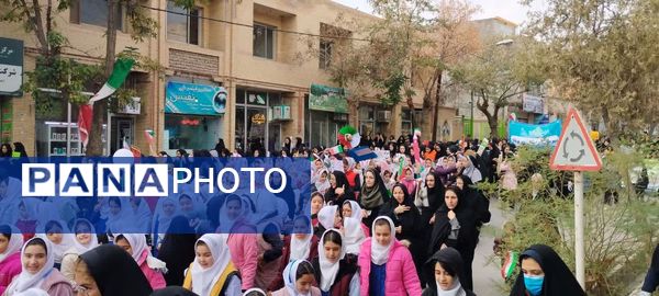 راهپیمایی روز13 آبان در شهر کلات برگزار شد