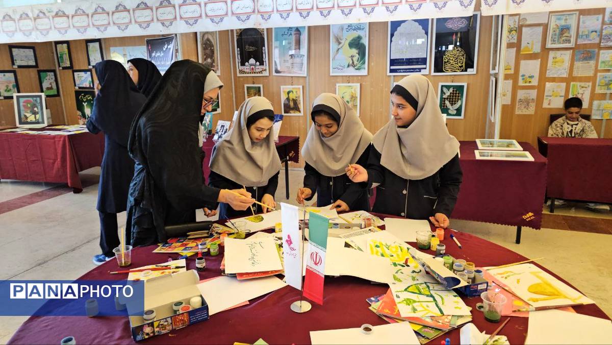 تجلیل از آیندهسازان فرهنگ رضوی
