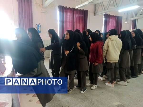 انتخابات شورای دانش‌آموزی در دبیرستان نمونه اندیشه