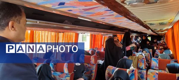 اعزام ۷۶ دانش‌آموز دختر فاریابی به مناطق عملیاتی جنوب کشور