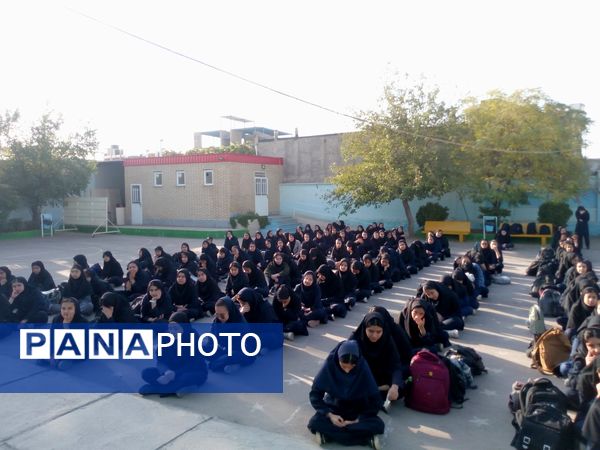 بزرگداشت روز حافظ در دبیرستان فاطمیه