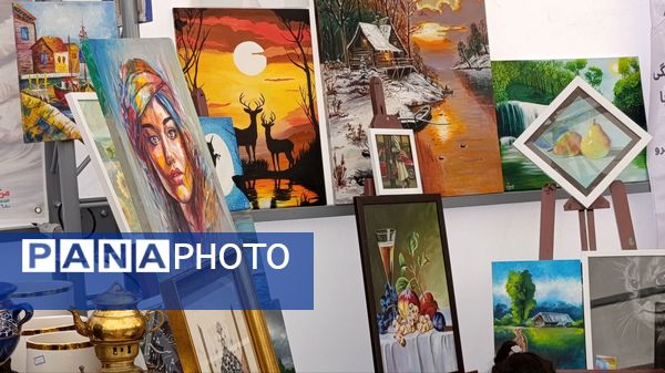 نمایشگاه یلدا در سایه‌سار چنار کهن لاهیجان تبریز گشایش یافت