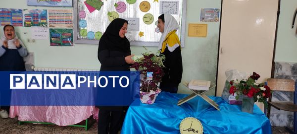 جشن روز معلم در مدرسه شهید احمد خاقانی شیروان
