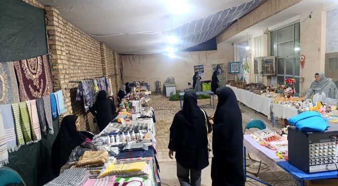 روایت دانش آموز خبرنگار میبدی از تجلی هنر بانوان در نمایشگاه صنایع دستی