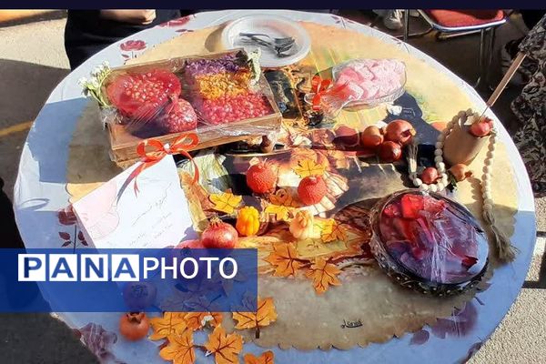 جشنواره انار در دبیرستان حجاب ورامین