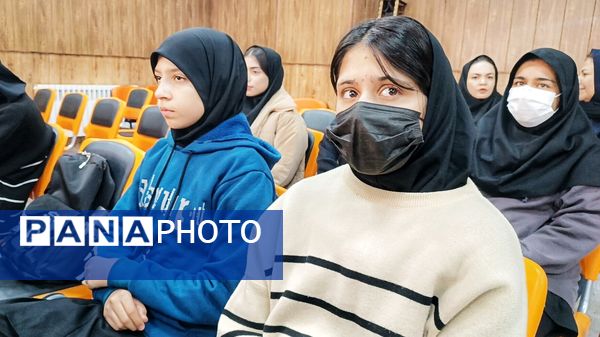 برگزاری «یکشنبه‌های مهارتی» طرح نماد در دبیرستان آرمیتا مصلی‌نژاد یاسوج