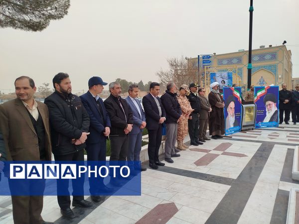 غبارروبی مزار شهدای زیارتگاه شهید مدرس (ره) 
