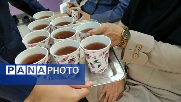گرامیداشت هفته بهداشت و روان در دبیرستان مرحوم میری خلیل آباد 