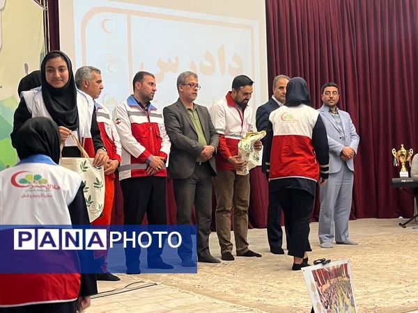 اختتامیه سیزدهمین دوره طرح دادرس دختران استان آذربایجان‌شرقی