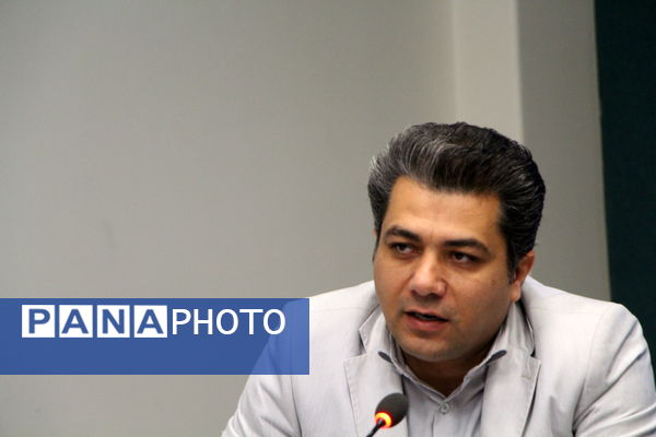 نشست خبری هفته کتاب و کتابخوانی در یزد