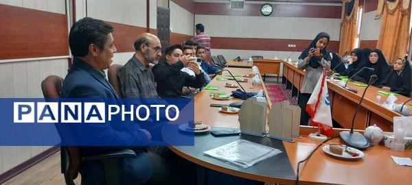  نشست تجلیل از خبرنگاران فعال پانا در خلیل آباد 
