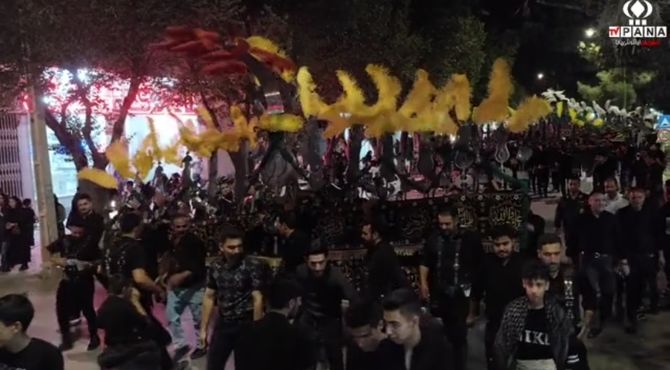حرکت حماسی کاروان علمداران حسینی به سمت امامزاده شاهرضا (ع)