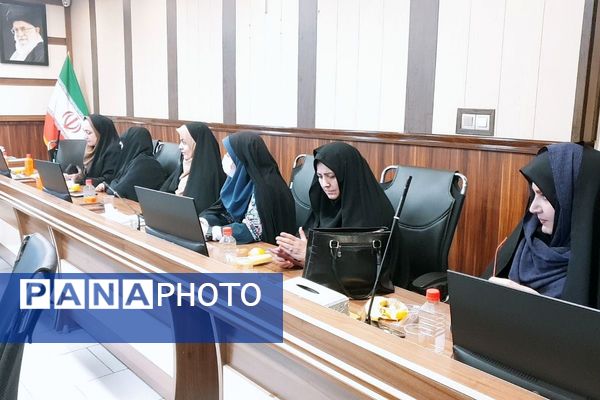 برگزاری جلسات تخصصی ویژه مدیران مدارس مقطع ابتدایی در ناحیه یک شهرری