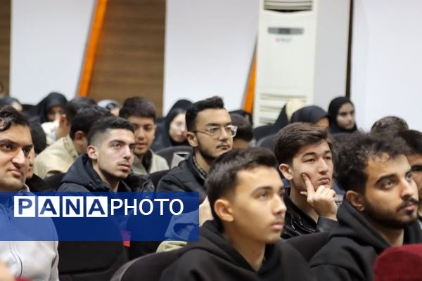 رویکرد پژوهشی در تمام فعالیت‌های آموزشی و تربیتی دانشگاه فرهنگیان